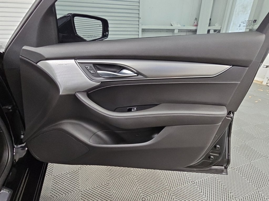 2022 Cadillac CT5 Premium Luxury