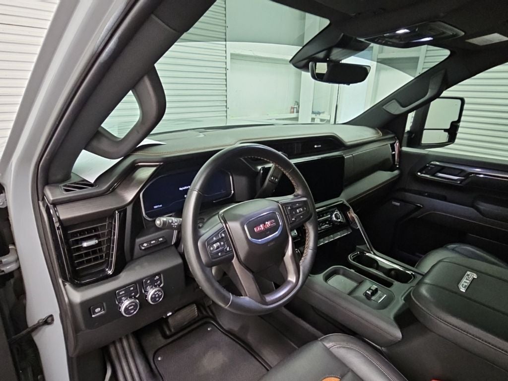 2025 GMC Sierra 2500HD AT4