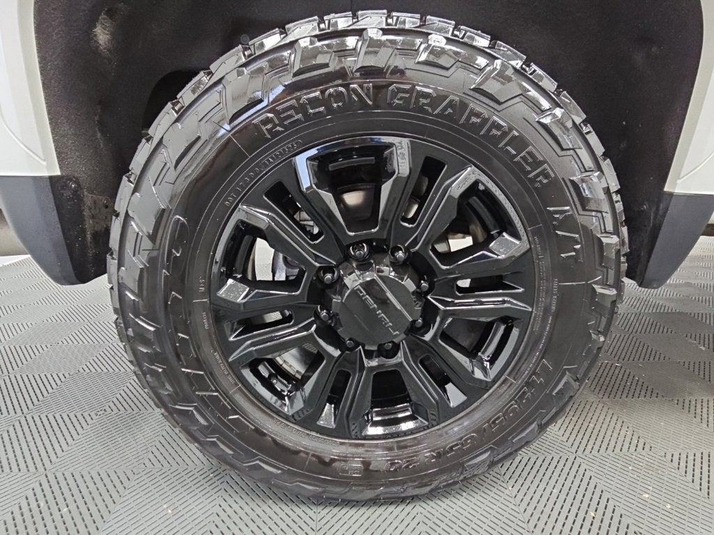 2025 GMC Sierra 2500HD Denali Ultimate