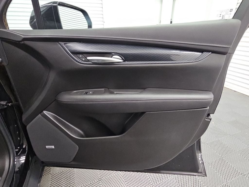 2021 Cadillac XT5 Luxury