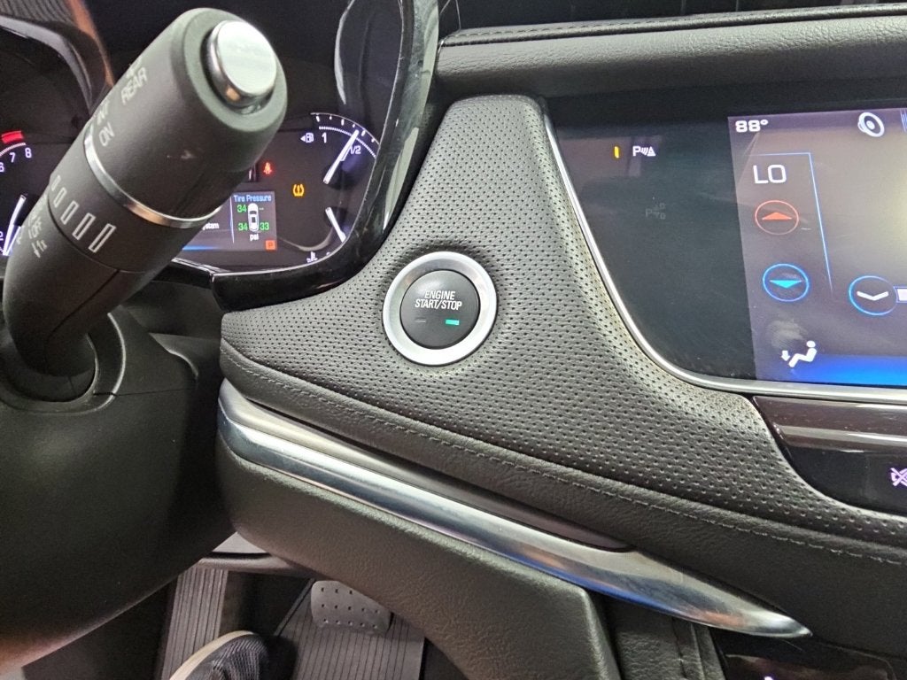 2017 Cadillac XT5 Premium Luxury