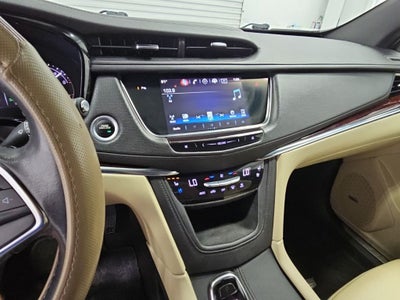 2019 Cadillac XT5 Premium Luxury