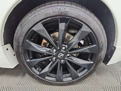 2023 Nissan Maxima SR