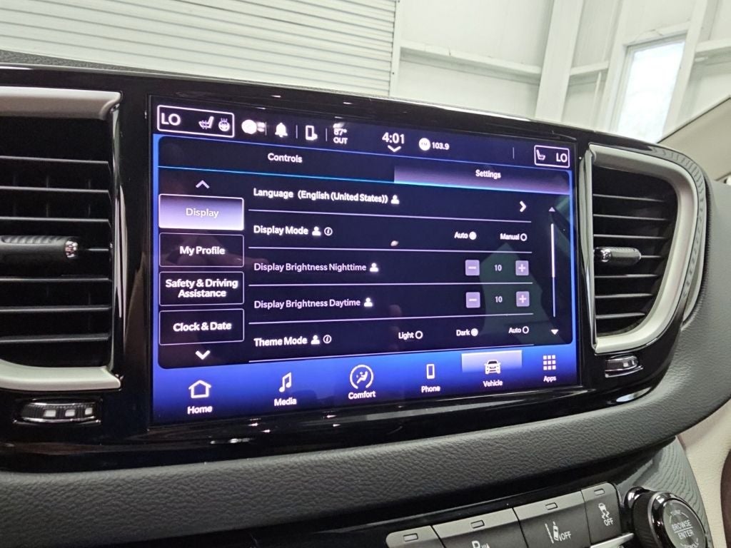 2023 Chrysler Pacifica Touring L