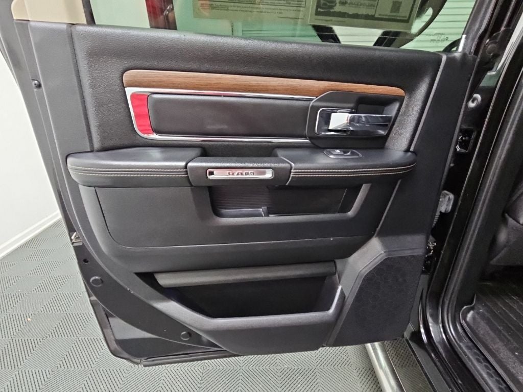 2016 RAM 2500 Laramie