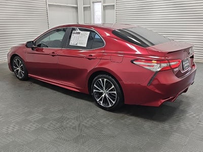 2018 Toyota Camry SE