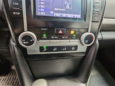 2014 Toyota Camry SE