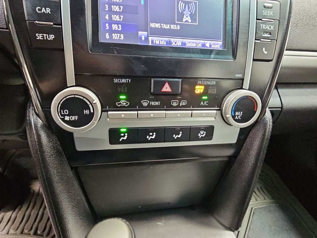 2014 Toyota Camry SE