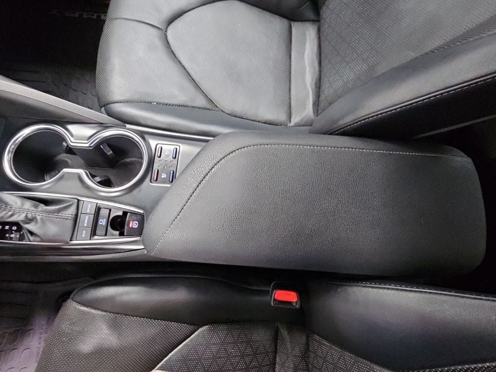 2020 Toyota Camry XSE V6