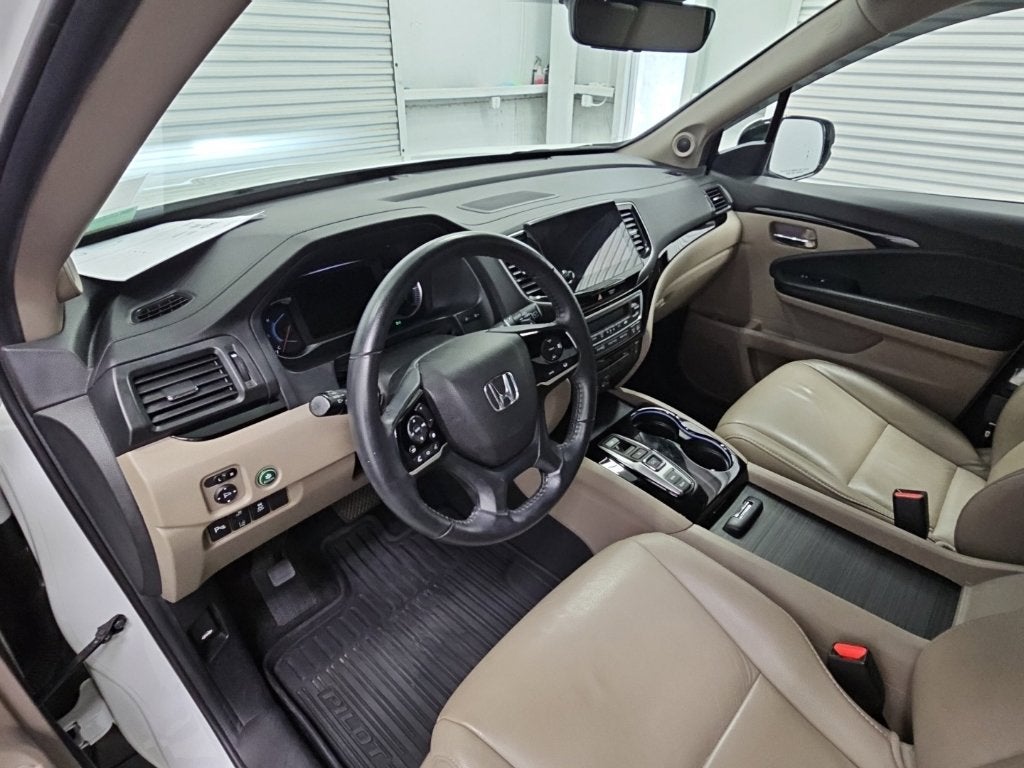 2022 Honda Pilot Touring 7 Passenger