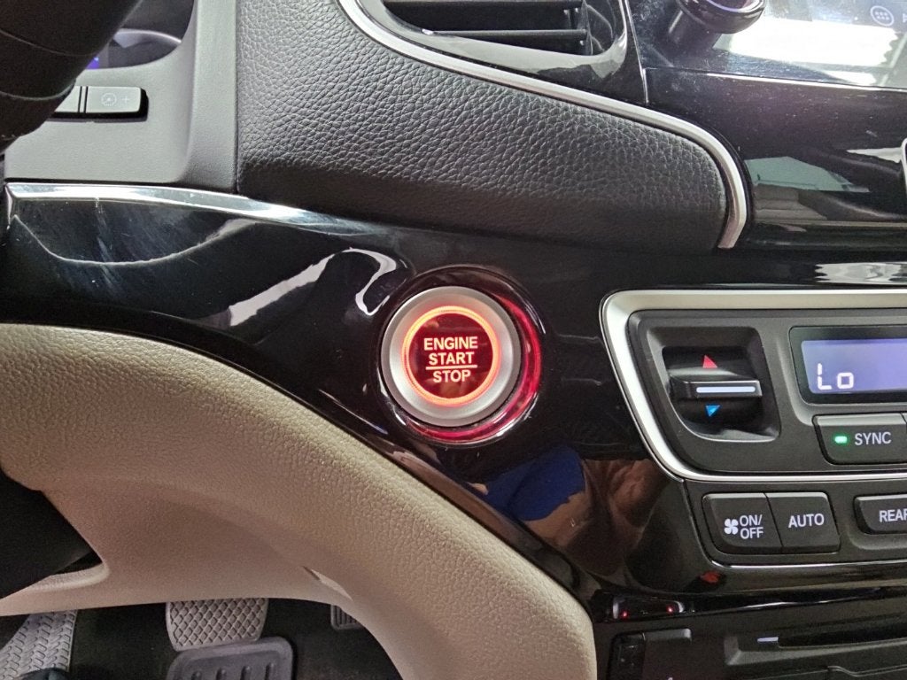 2022 Honda Pilot Touring 7 Passenger