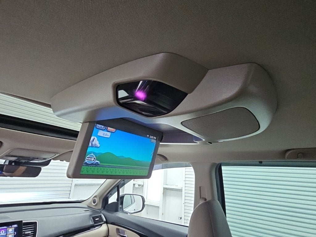 2022 Honda Pilot Touring 7 Passenger