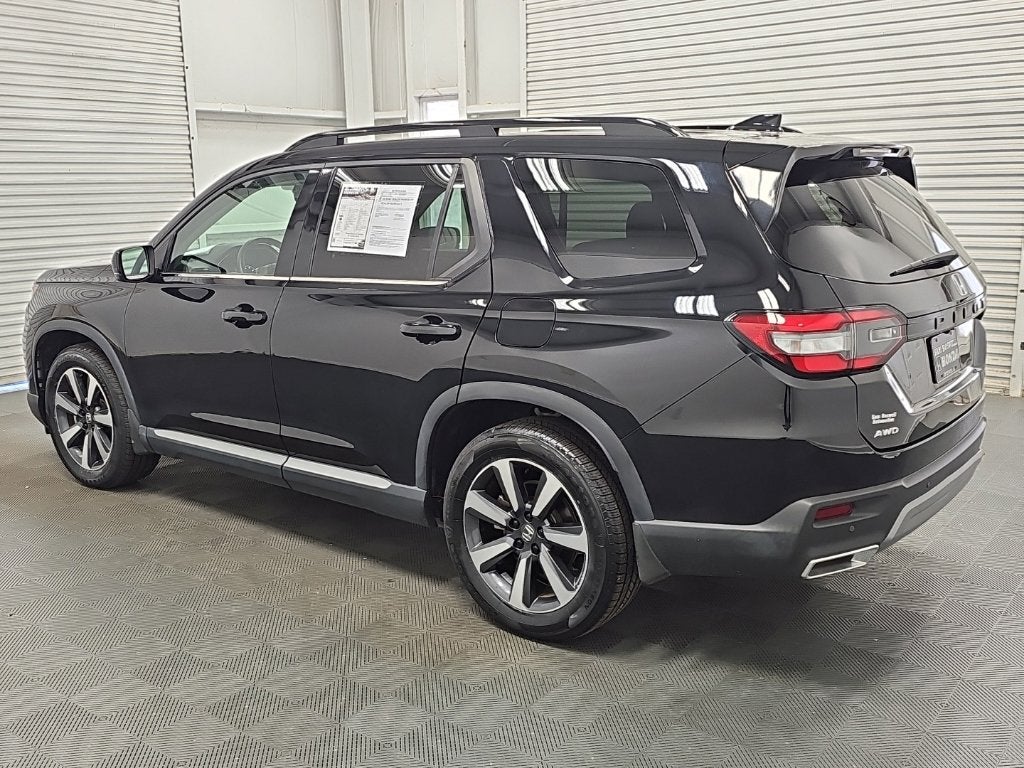 2025 Honda Pilot Touring