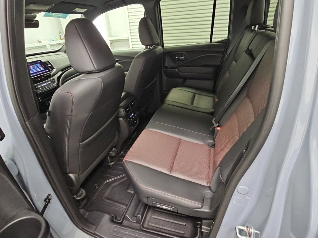 2025 Honda Ridgeline Black Edition