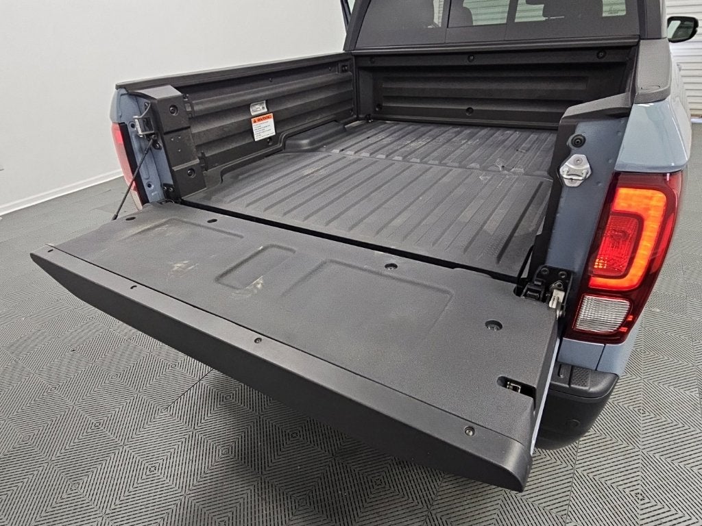 2025 Honda Ridgeline Black Edition