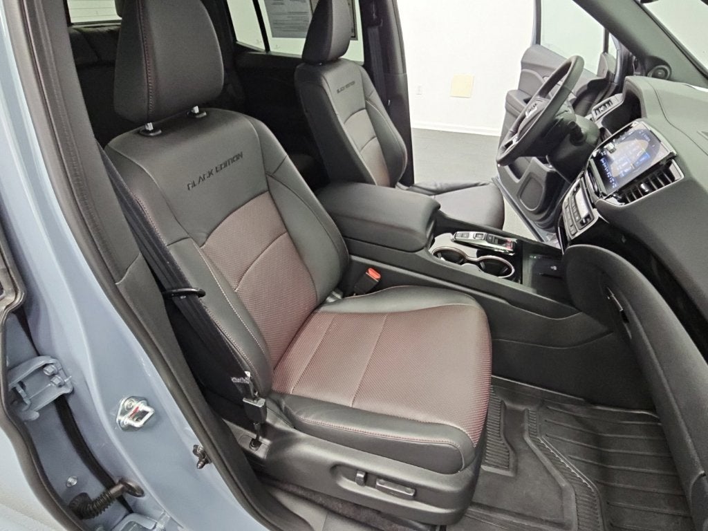 2025 Honda Ridgeline Black Edition