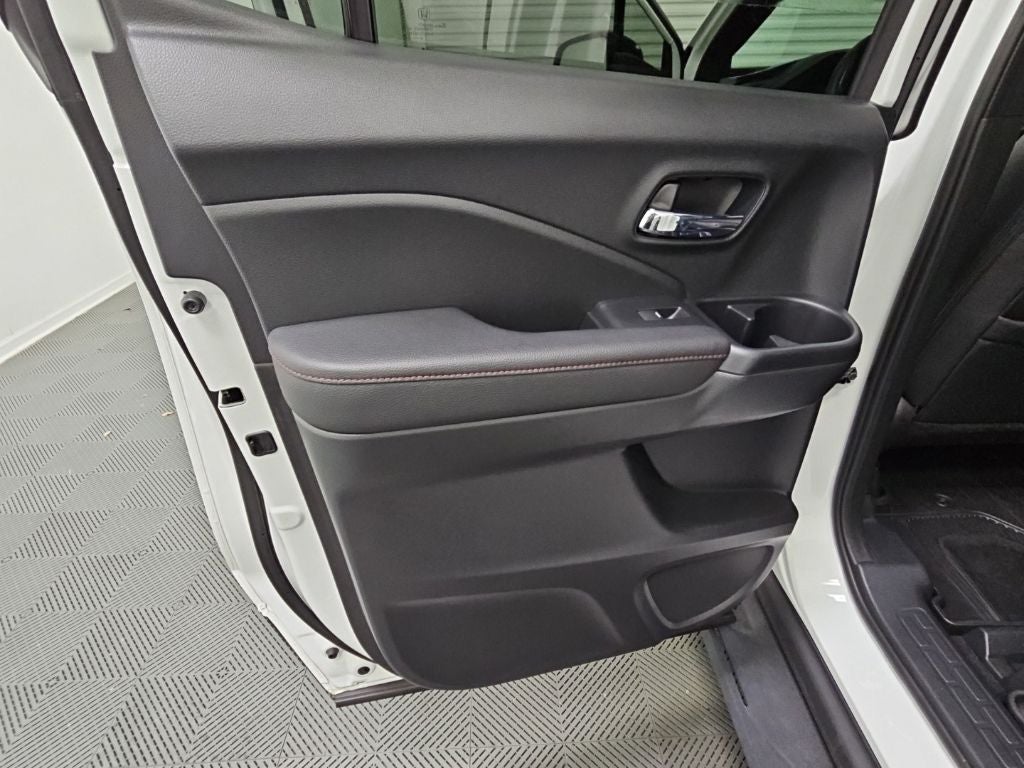 2025 Honda Ridgeline Black Edition