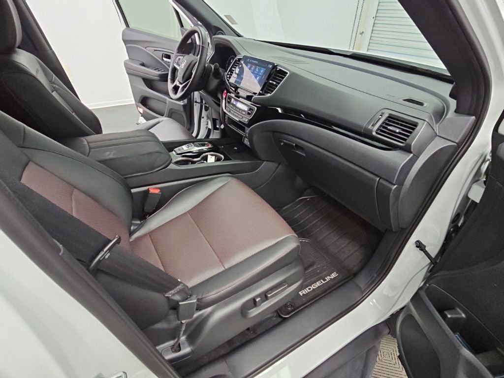 2025 Honda Ridgeline Black Edition