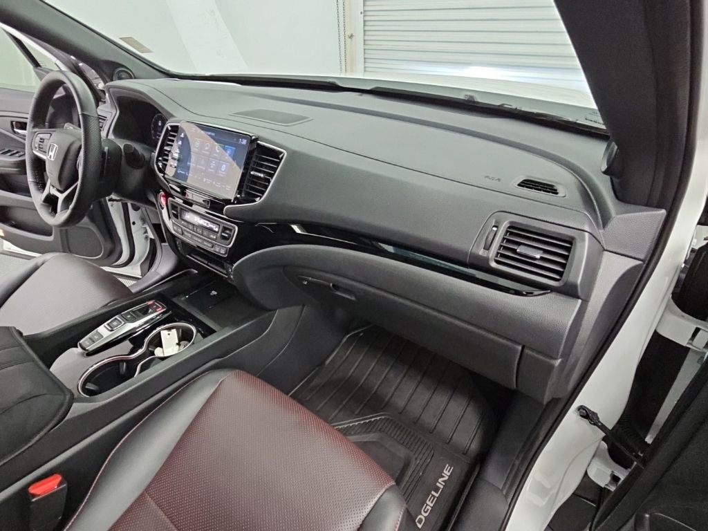2025 Honda Ridgeline Black Edition