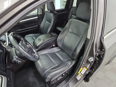 2016 Toyota Highlander XLE V6