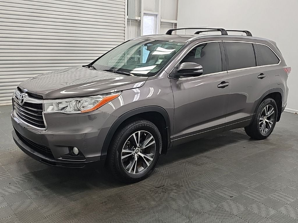 2016 Toyota Highlander XLE V6