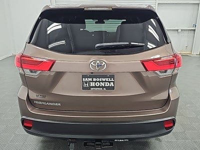 2019 Toyota Highlander LE
