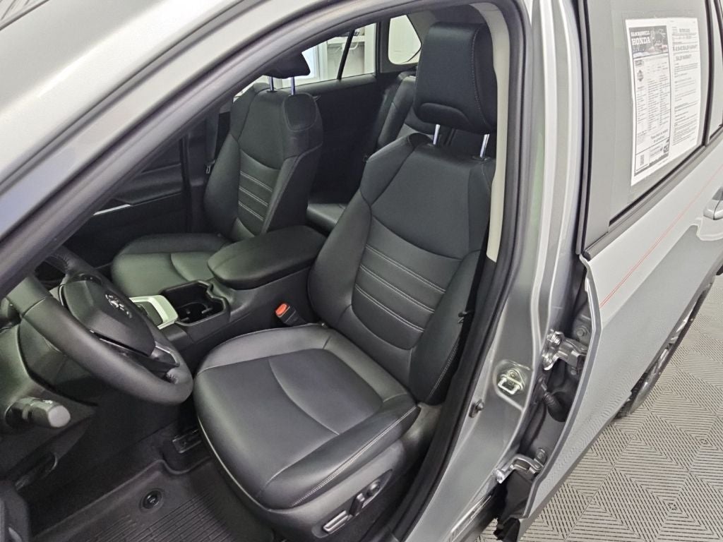 2025 Toyota RAV4 Hybrid XLE Premium