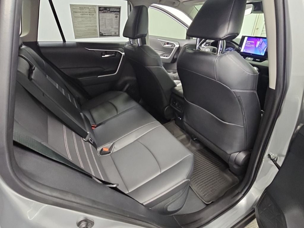 2025 Toyota RAV4 Hybrid XLE Premium