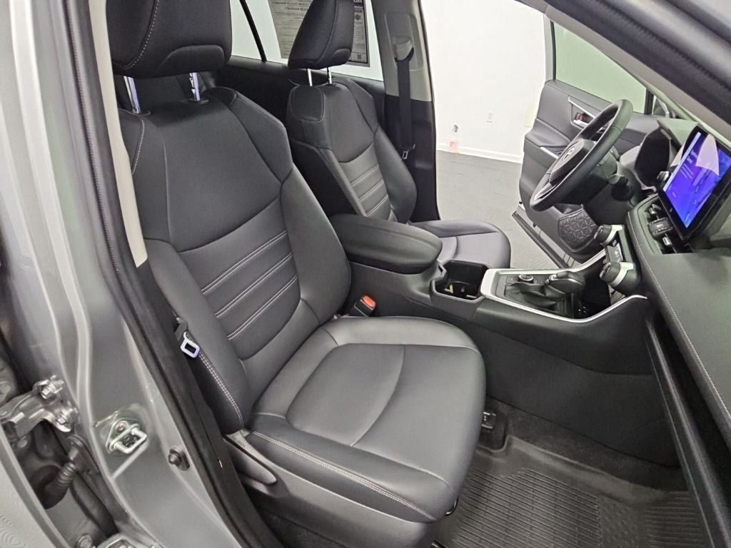 2025 Toyota RAV4 Hybrid XLE Premium