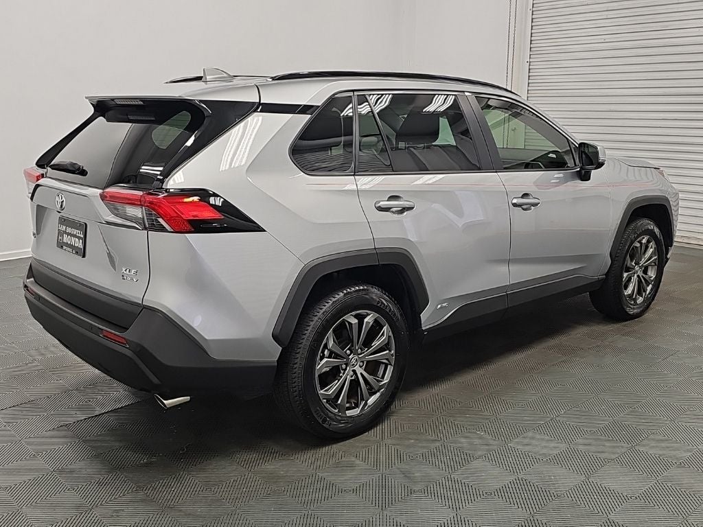 2025 Toyota RAV4 Hybrid XLE Premium