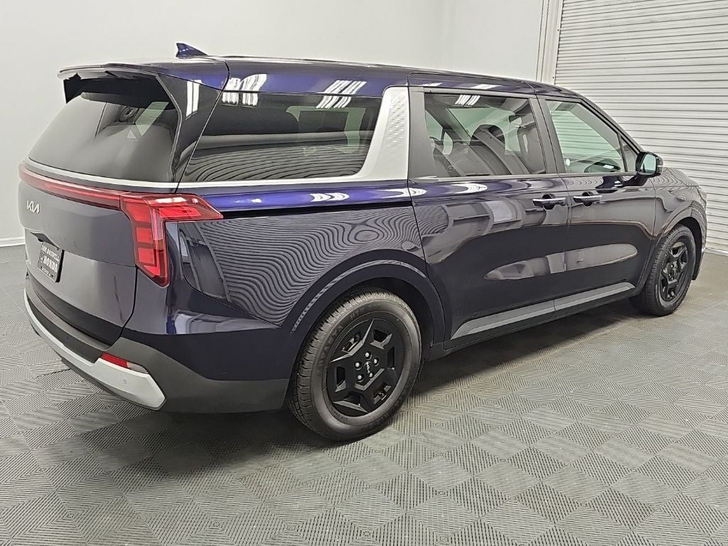 2025 Kia Carnival LXS