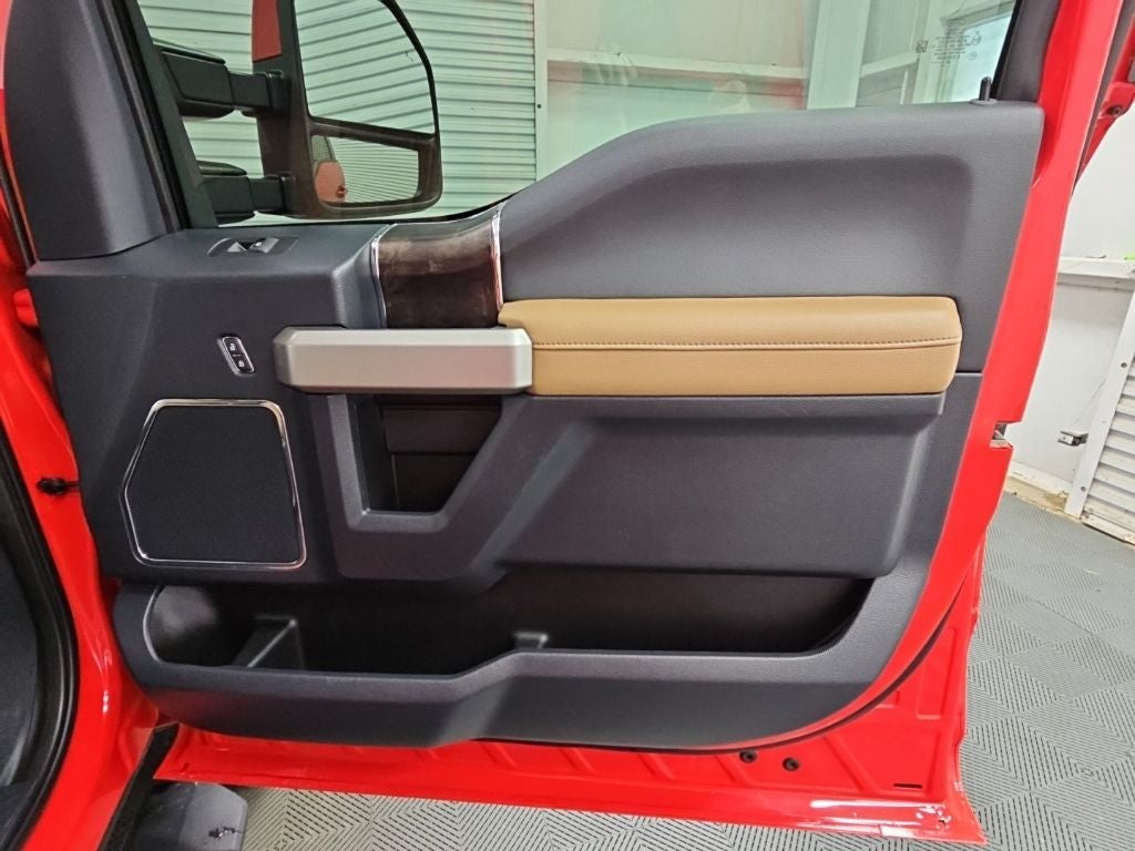 2022 Ford F-250SD Lariat Ultimate Package