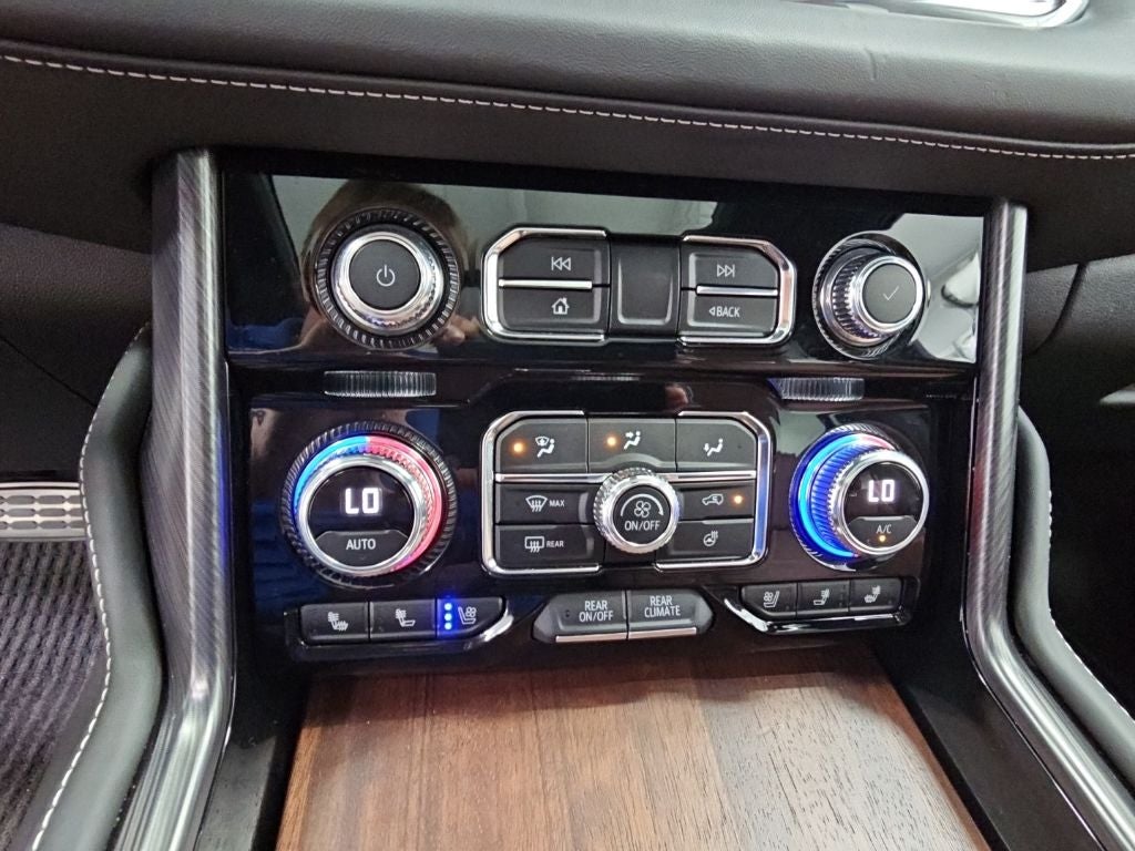 2024 GMC Yukon Denali Ultimate
