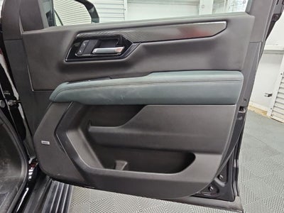 2025 GMC Yukon XL AT4