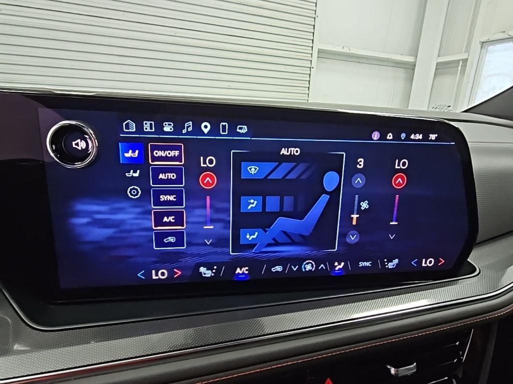 2025 Chevrolet Tahoe RST