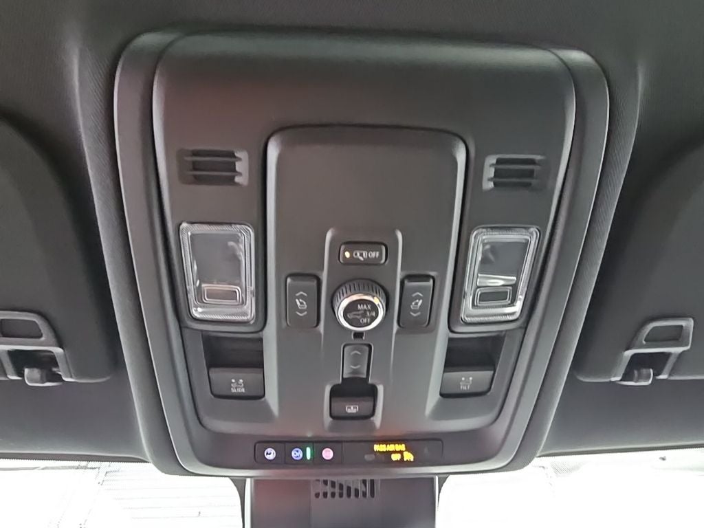 2025 Chevrolet Tahoe RST