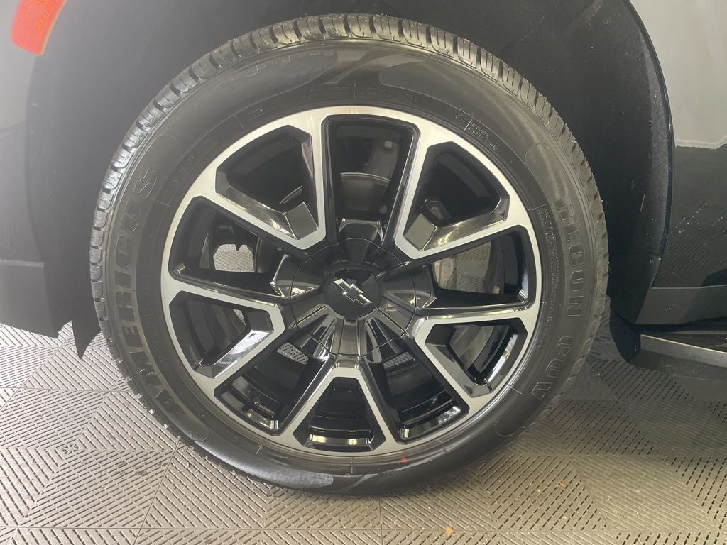 2022 Chevrolet Suburban RST