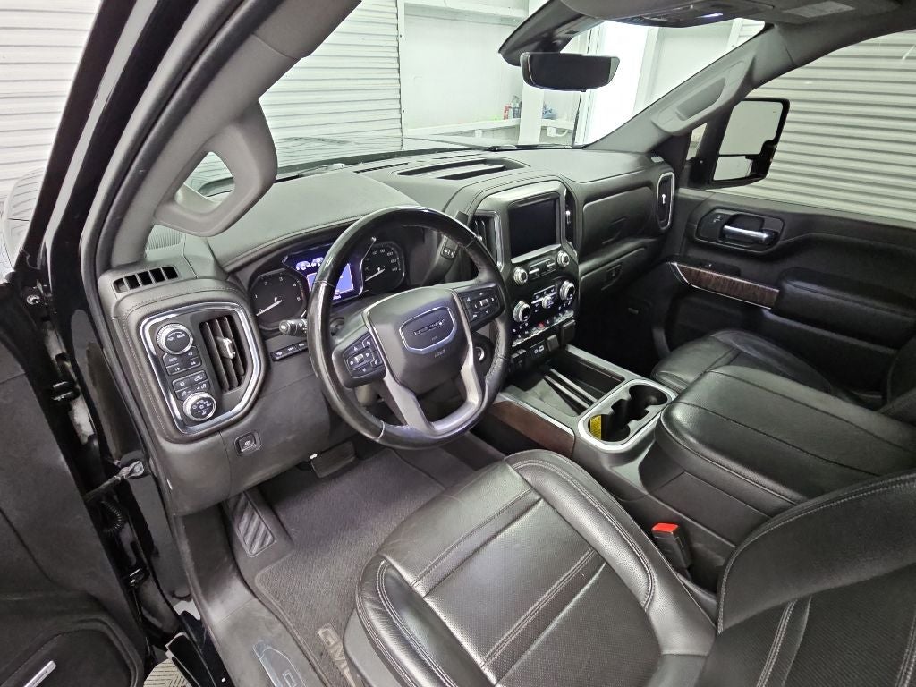 2023 GMC Sierra 2500HD Denali