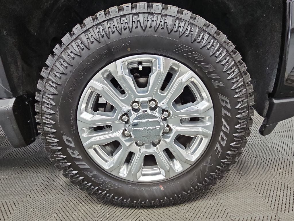 2023 GMC Sierra 2500HD Denali