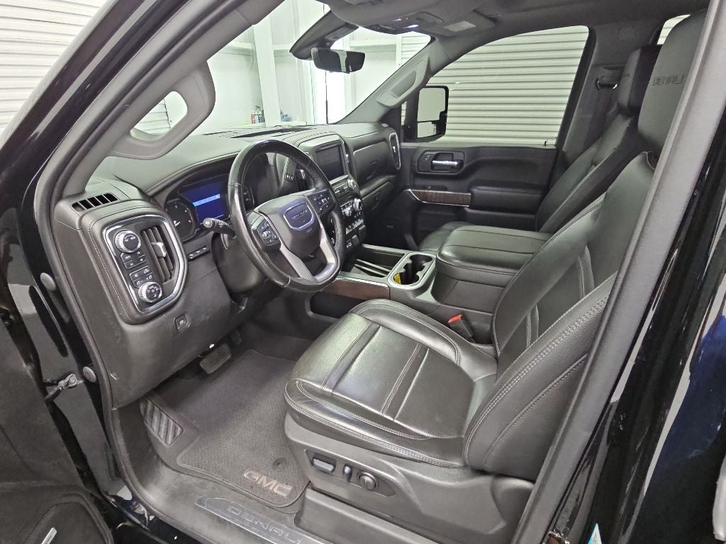 2023 GMC Sierra 2500HD Denali