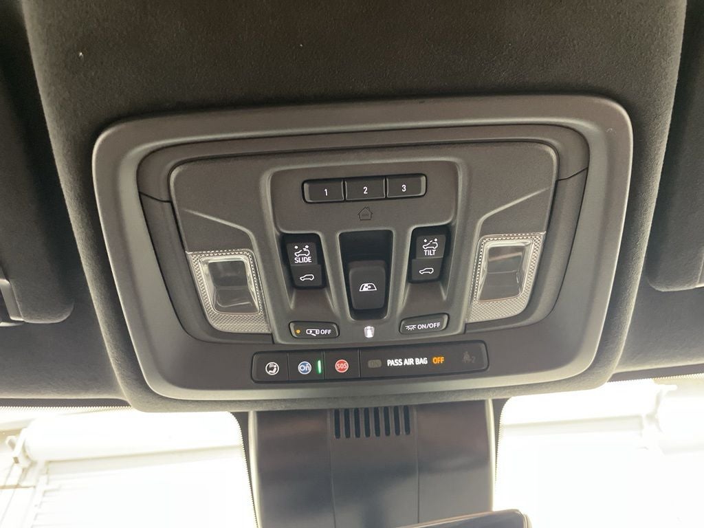 2024 GMC Sierra 3500HD Denali Ultimate