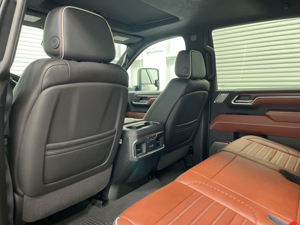 2024 GMC Sierra 3500HD Denali Ultimate