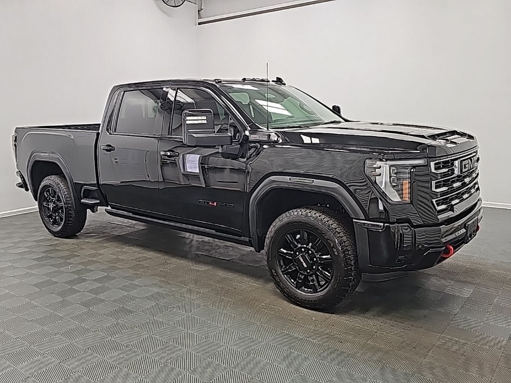 2025 GMC Sierra 2500HD AT4