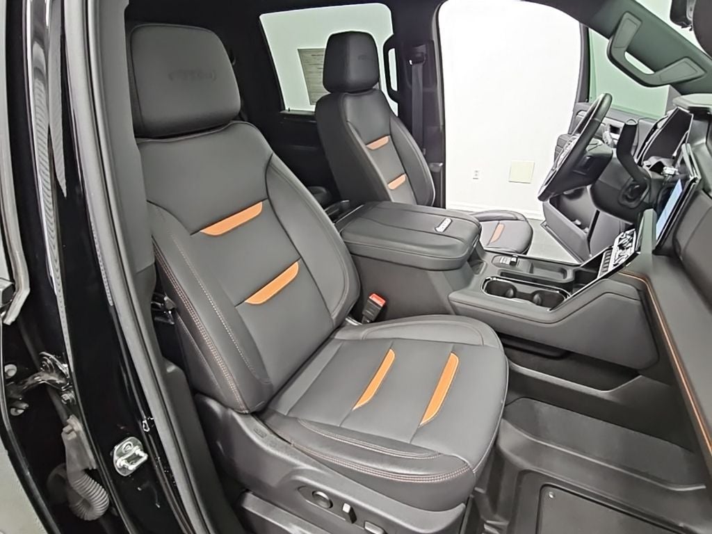 2025 GMC Sierra 2500HD AT4