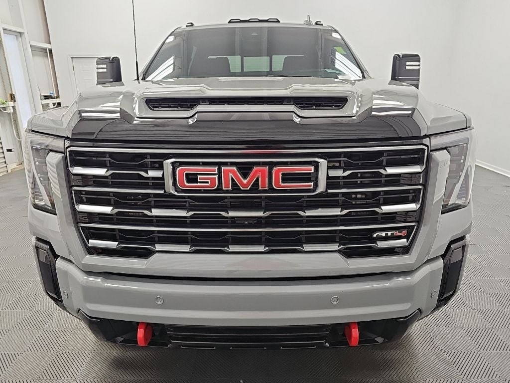 2025 GMC Sierra 2500HD AT4