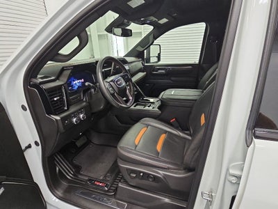 2025 GMC Sierra 2500HD AT4
