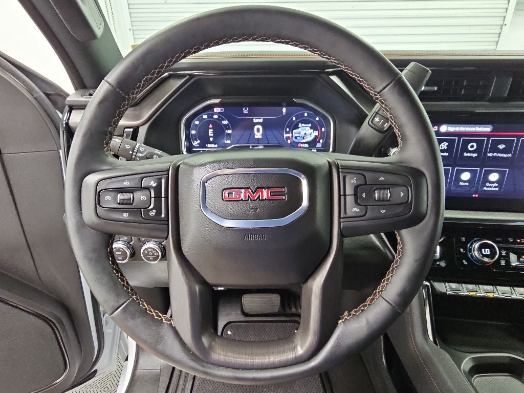 2025 GMC Sierra 2500HD AT4