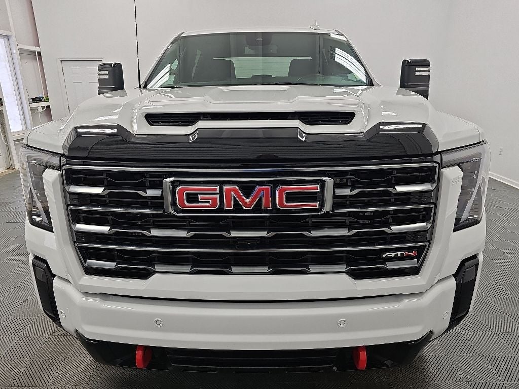 2025 GMC Sierra 2500HD AT4