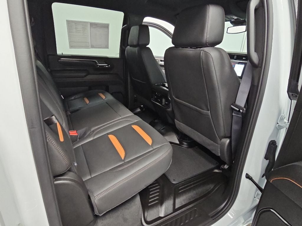 2025 GMC Sierra 2500HD AT4