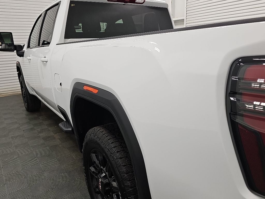 2025 GMC Sierra 2500HD AT4